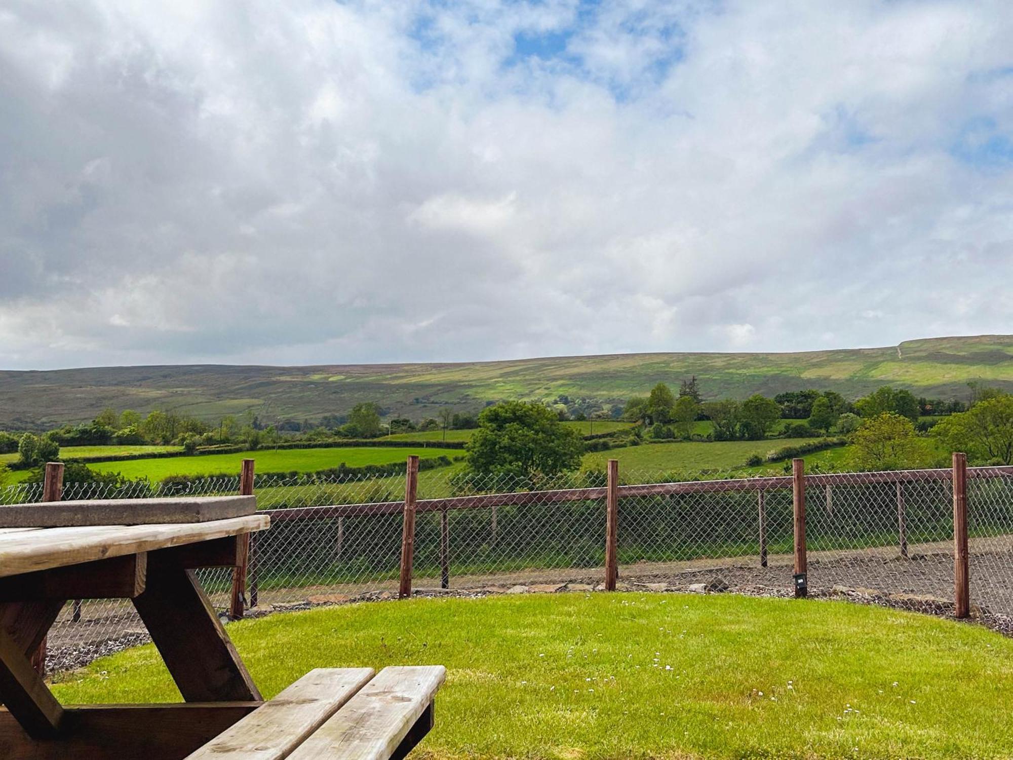 Carntogher Cabins Londonderry Esterno foto